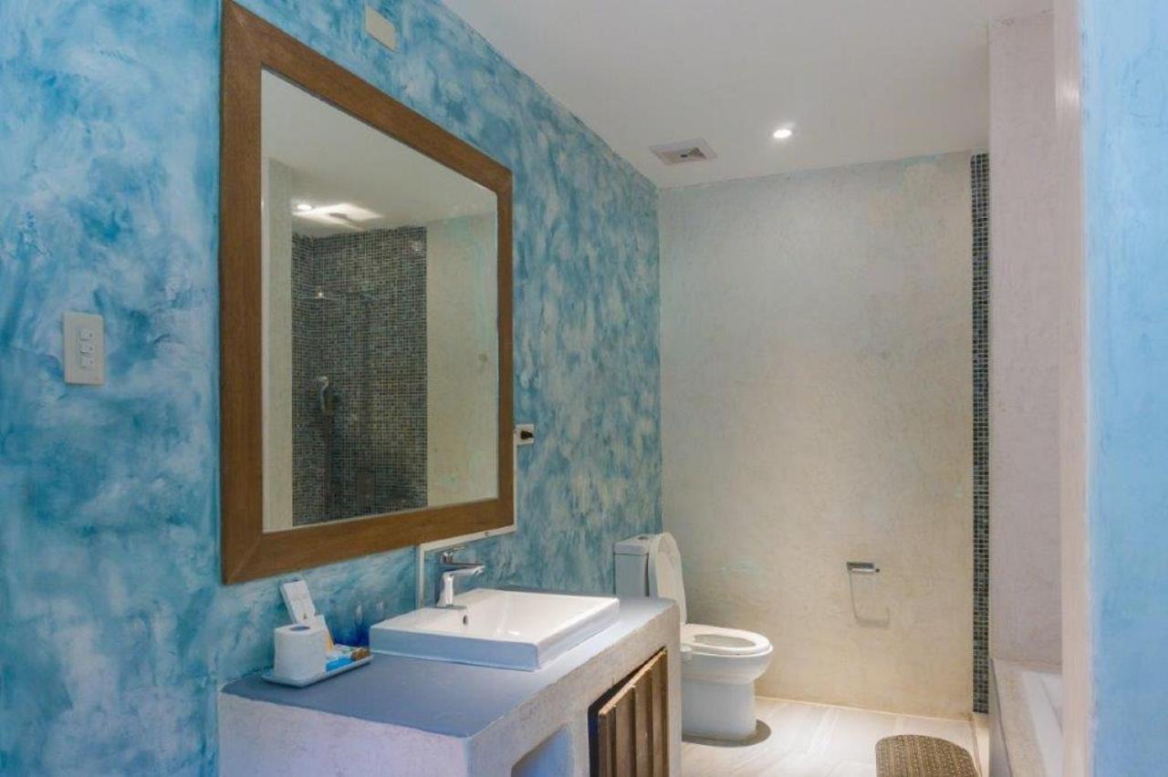 Camp Netanya Resort And Spa Mabini  Esterno foto