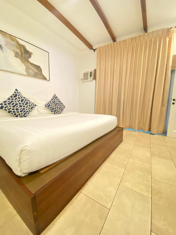 Camp Netanya Resort And Spa Mabini  Esterno foto